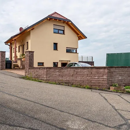Haus Am Baechel 2 Apartament *
